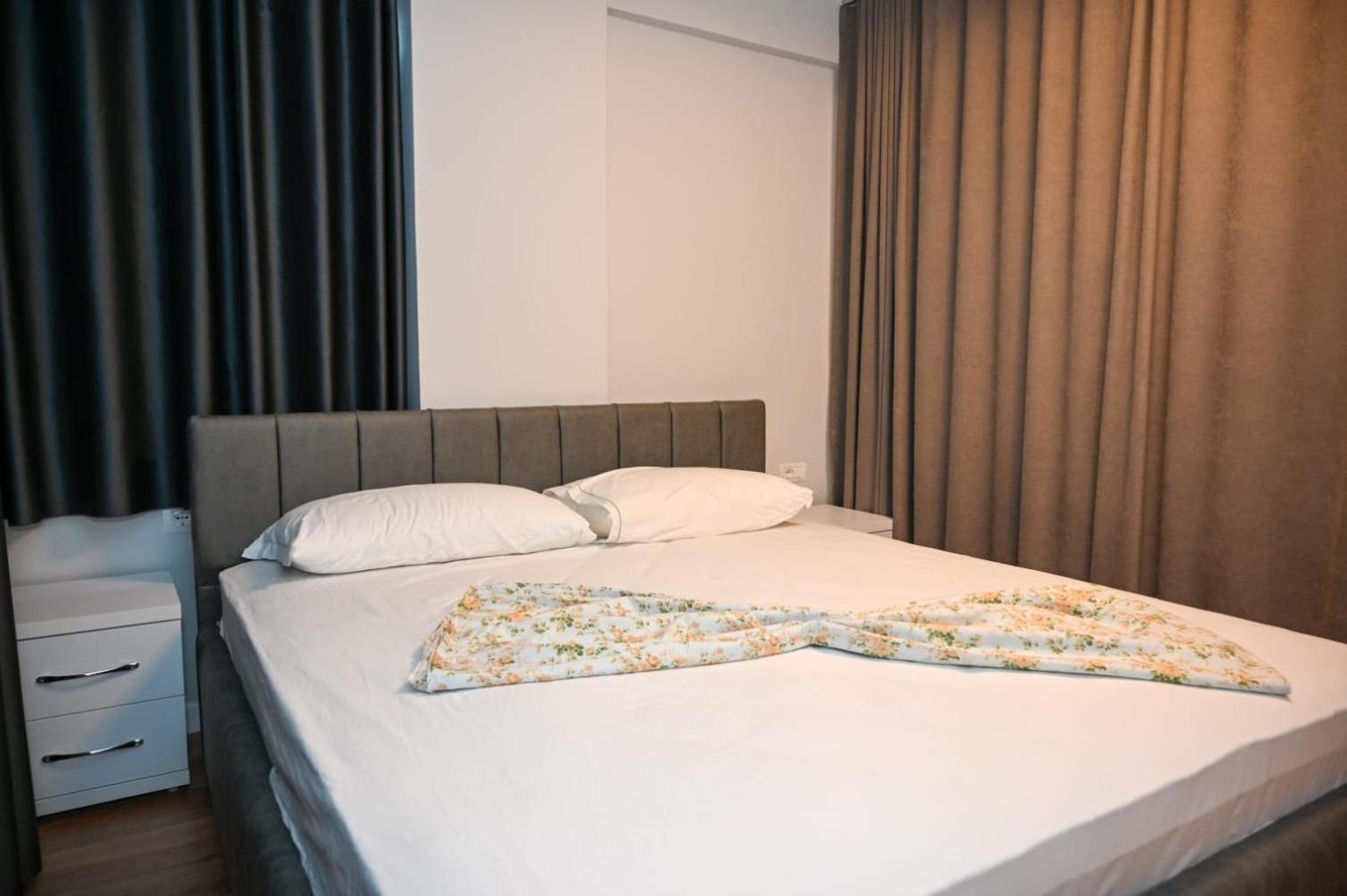Durres Beach Apartament Apartment *
